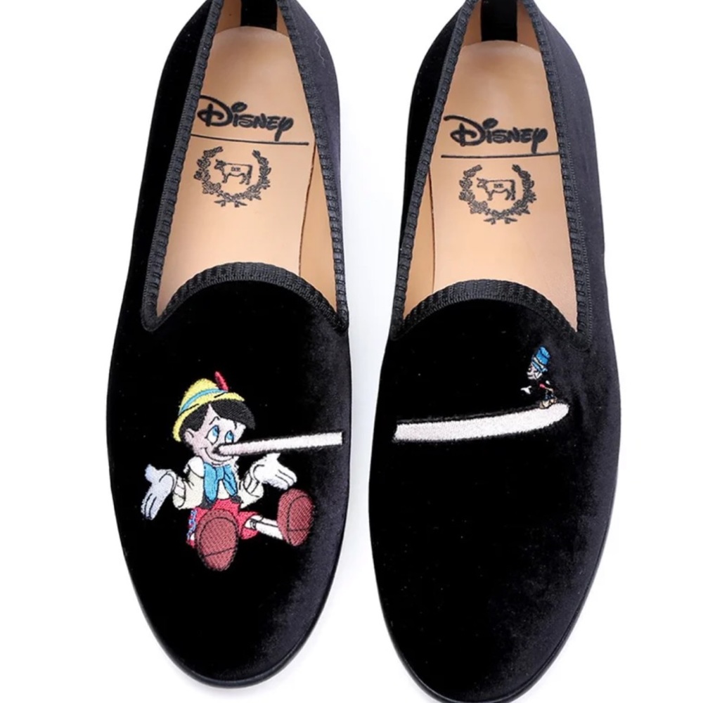 Del Toro Disney Pinocchio Slippers. Size 9